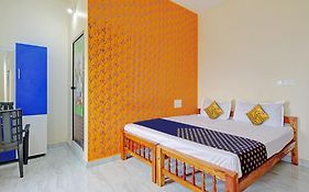 Hotel O Munroe Homestay